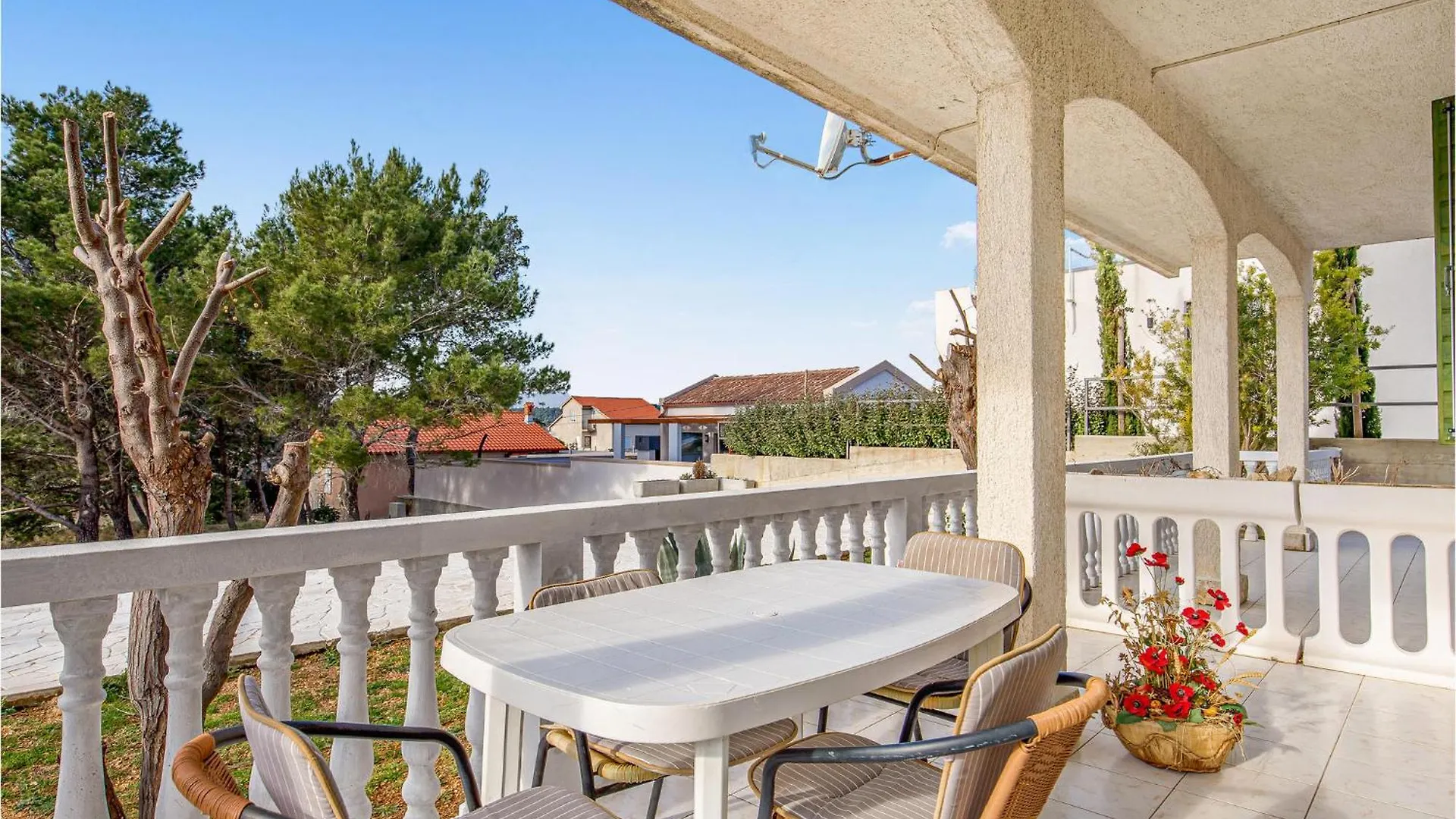 Amazing Apartment In Barbat Na Rabu